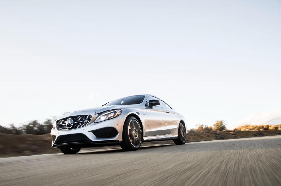  Mercedes-AMG C43 4Matic Coupe 2016 года  (NA) (фото 10 из 25)
